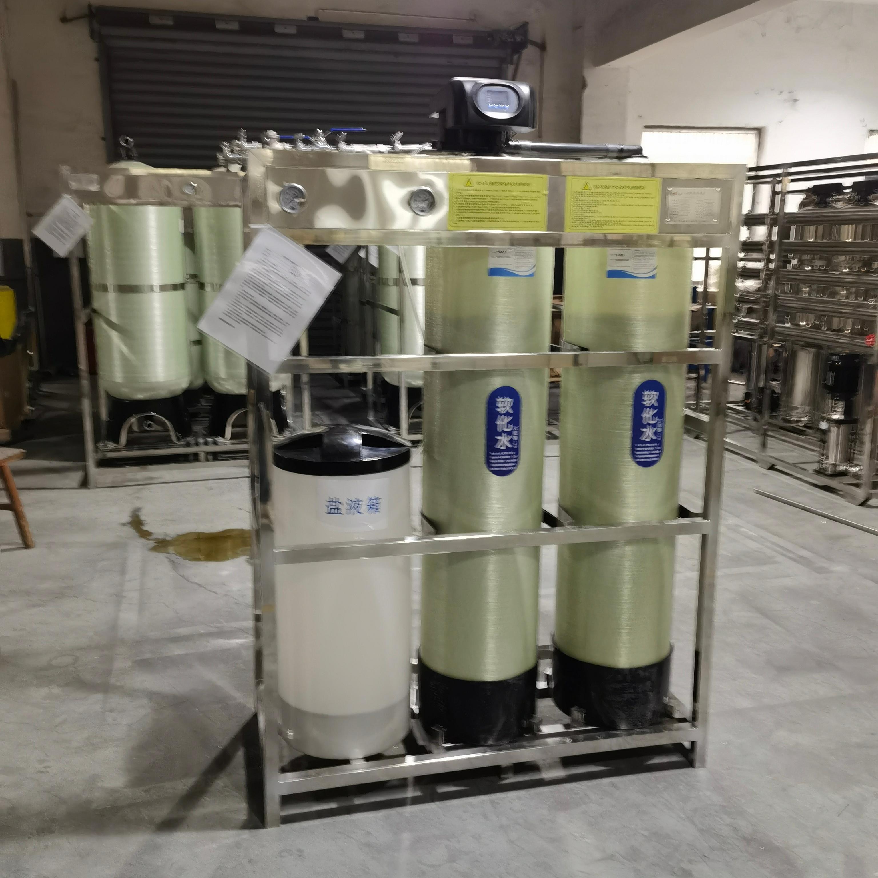 Tanque doble de válvula simple de 3 toneladas, uno para uso y otro para reserva Tanque doble de válvula simple de 3 toneladas, uno para uso y otro para reserva